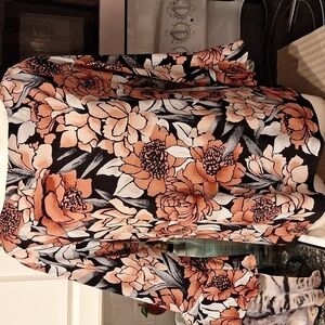 J womens Liz Claiborne floral stretch tulip sleeve plus size top 1X